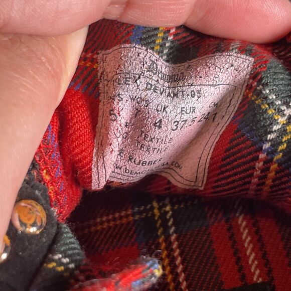 DEMONIA Deviant-05 Shoes Women Size 7 Black Red Goth Sneakers Christmas - Picture 10 of 10